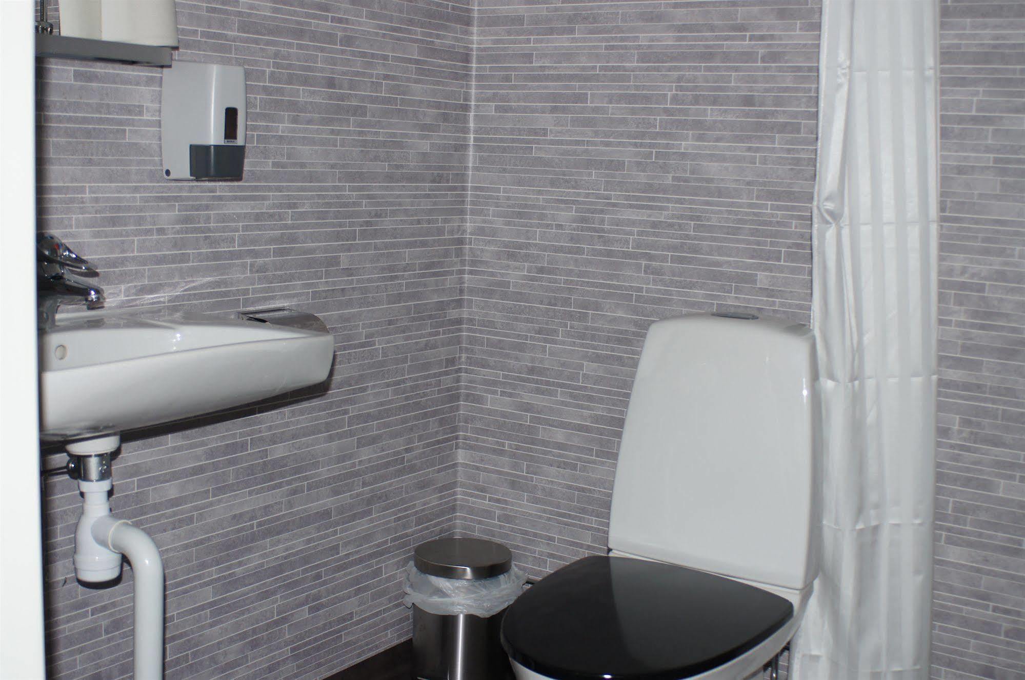 Hoegbo Hotell Skommarsgarden Sandviken Luaran gambar